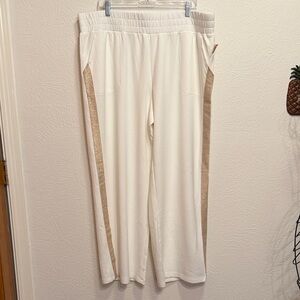 🏃‍♀️🏃‍♀️🏃‍♀️BOGOHO🏃‍♀️🏃‍♀️🏃‍♀️Cream Wide-Leg Lounge Pants with Gold Side Stripe